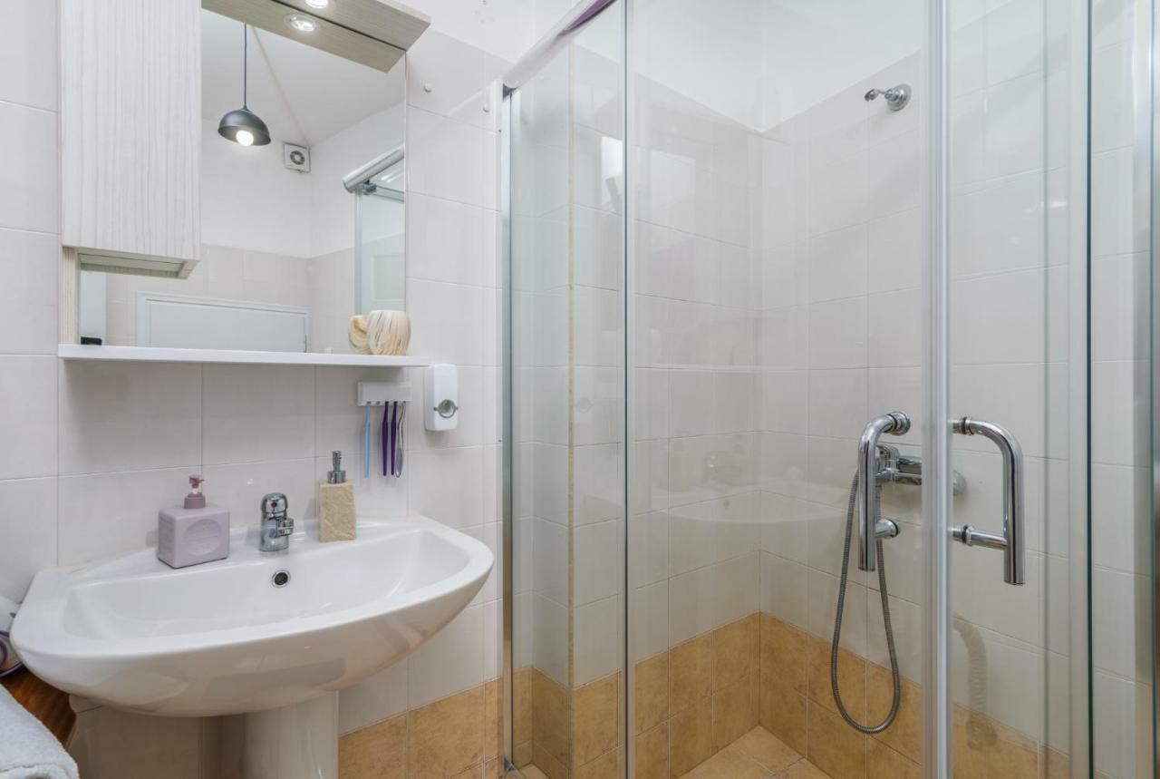 Zanart Maisonette Трипити Экстерьер фото